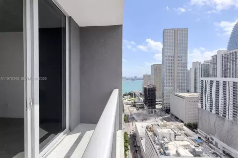 151 SE 1st St #3007, Miami, FL 33131