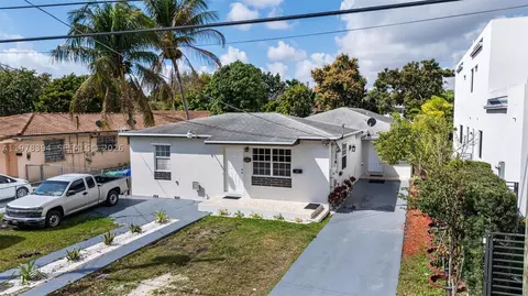 2862 SW 38th Ct, Miami, FL 33134