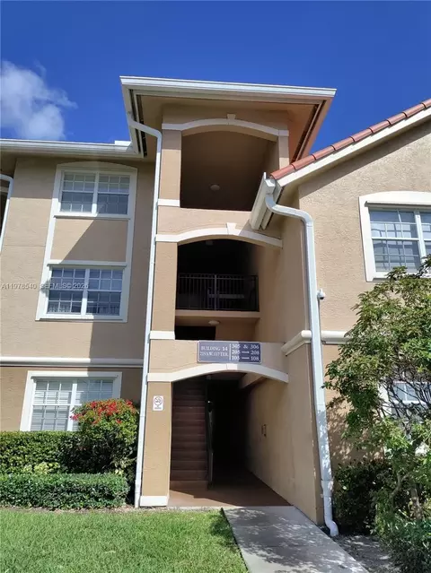 215 SW 117th Ter #14205, Pembroke Pines, FL 33025