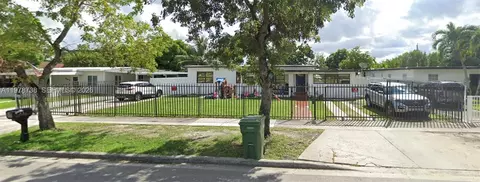 636 E 42nd St, Hialeah, FL 33013
