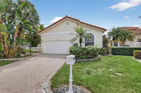 5244 Bodega Pl, Delray Beach, FL 33484