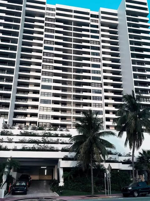 2555 Collins Ave #506, Miami Beach, FL 33140