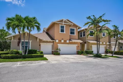 477 Pacific Grove Dr #2, West Palm Beach, FL 33401