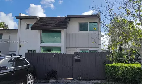 11396 SW 65th St, Miami, FL 33173