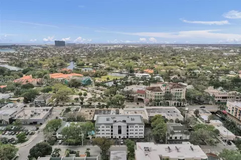 1212 SE 2nd Ct #301, Fort Lauderdale, FL 33301