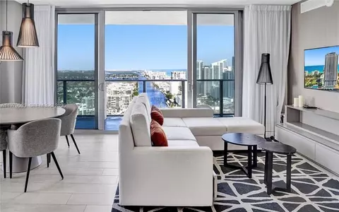 4010 S Ocean Dr #R1402, Hollywood, FL 33019