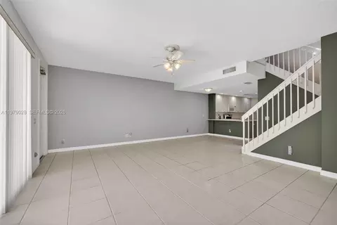 Living - 4022 Parkside Dr, Jupiter, FL 33458 photo 7 of 8