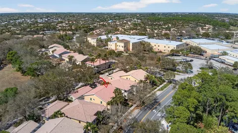 View/Area - 4022 Parkside Dr, Jupiter, FL 33458 photo 10 of 13
