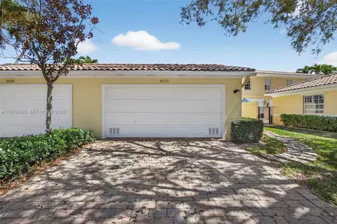 Exterior - 4022 Parkside Dr, Jupiter, FL 33458 photo 8 of 12