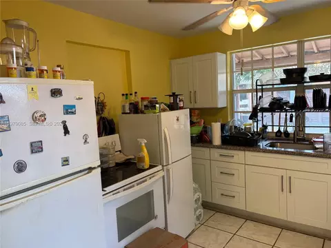 Kitchen - 740 NE 4th Pl, Hialeah, FL 33010 photo 1 of 1