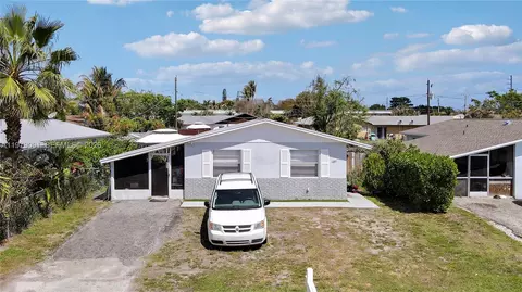137 5th St, Jupiter, FL 33458