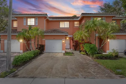 3811 NW 91st Ter, Sunrise, FL 33351