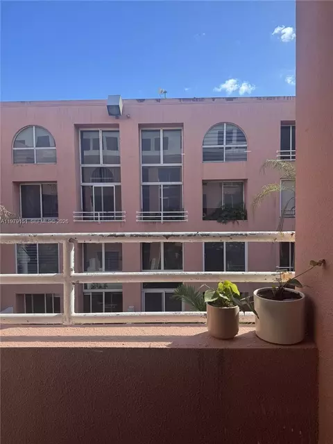 2801 Florida Ave #433, Coconut Grove, FL 33133