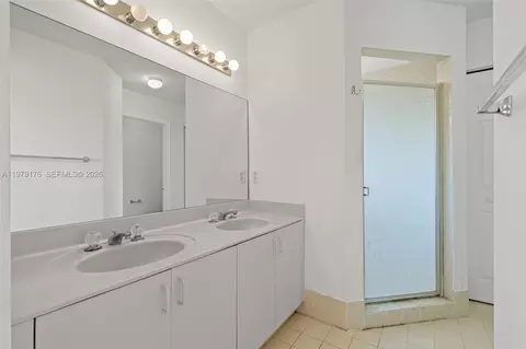 Bath - 7413 SW 162nd Path, Miami, FL 33193 photo 3 of 4