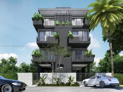 Undisclosed, Miami Beach, FL 33139