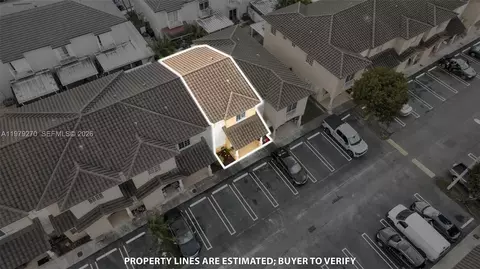 View/Area - 7709 W 36th Ave #2, Hialeah, FL 33018 photo 6 of 11