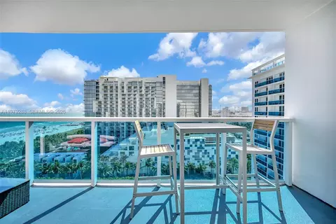 2301 Collins Ave #1204, Miami Beach, FL 33139
