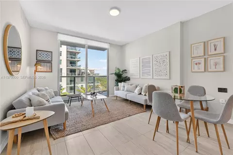 3900 Biscayne Blvd #S-916, Miami, FL 33137