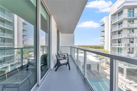 Exterior - 3900 Biscayne Blvd #S-916, Miami, FL 33137 photo 2 of 6