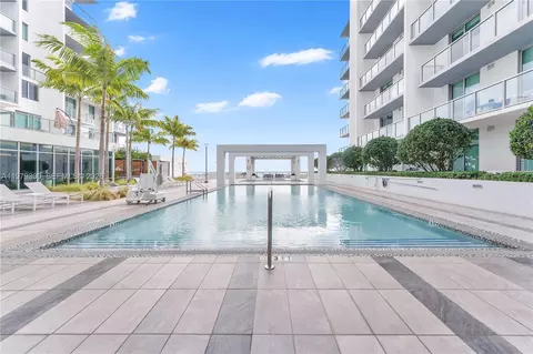 Exterior - 3900 Biscayne Blvd #S-916, Miami, FL 33137 photo 4 of 6