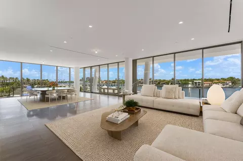 5 Grove Isle Dr #S304, Coconut Grove, FL 33133