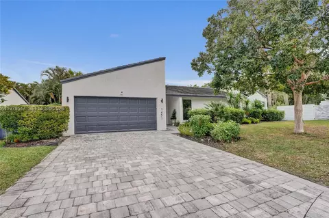 1451 NW 81st Ave, Coral Springs, FL 33071
