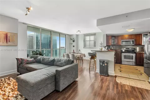 1250 S Miami Ave #2802, Miami, FL 33130