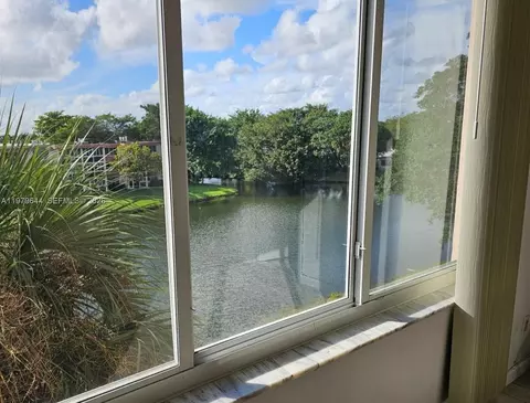 1103 NW 58th Ter #417, Sunrise, FL 33313