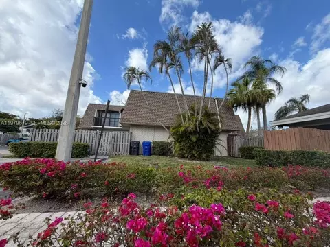 8209 SW 23rd Ct #17C, North Lauderdale, FL 33068