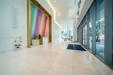 Entry Way - 700 NE 26th Ter #3006, Miami, FL 33137 photo 4 of 6