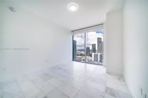 Bedroom - 700 NE 26th Ter #3006, Miami, FL 33137 photo 3 of 4