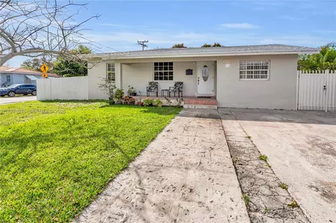 2900 SW 19th St, Miami, FL 33145
