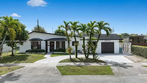 10020 SW 83rd St, Miami, FL 33173