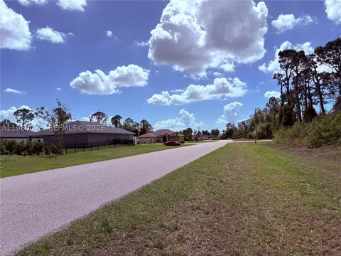 196 Linda Lee Dr, Port Charlotte, FL 33947