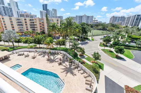 17801 N Bay Rd #607, Sunny Isles Beach, FL 33160
