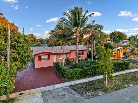3570 NW 34th Way, Lauderdale Lakes, FL 33309
