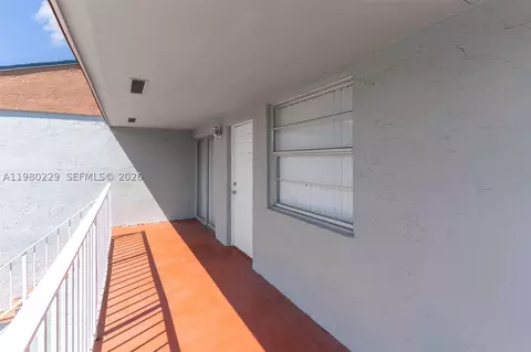 15421 SW 81st Cir Ln #28, Miami, FL 33193