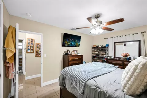 1811 Utopia Dr, Miramar, FL 33023 photo 8