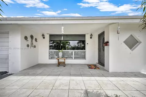 1811 Utopia Dr, Miramar, FL 33023 photo 4