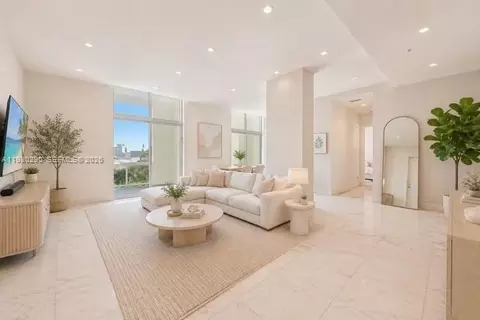 2001 Meridian Ave #PH-16, Miami Beach, FL 33139