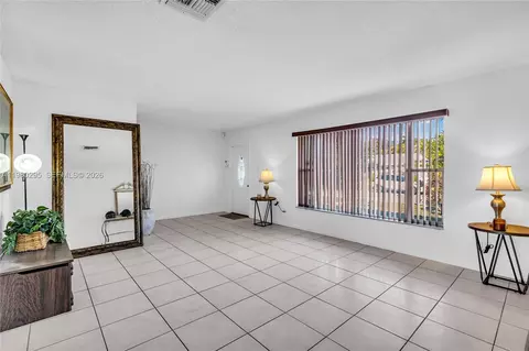 Living - 8209 NW 91st Ave, Tamarac, FL 33321 photo 2 of 2