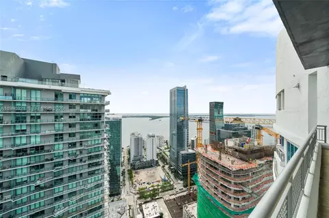 View/Area - 60 SW 13th St #4414, Miami, FL 33130 photo 3 of 3