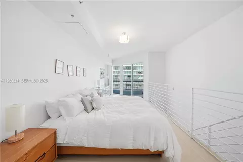 Bedroom - 60 SW 13th St #4414, Miami, FL 33130 photo 3 of 5