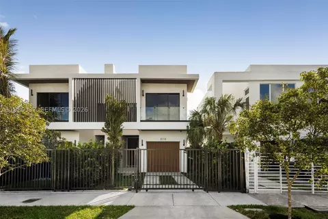 3113 Elizabeth St, Miami, FL 33133