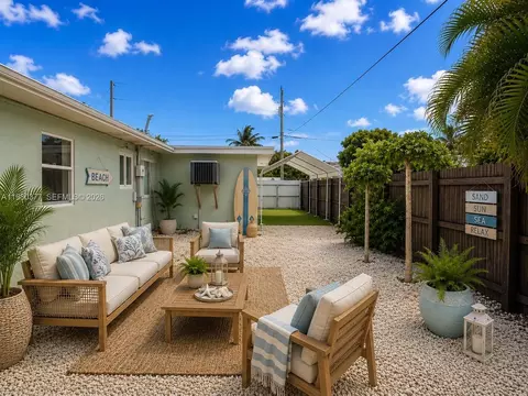 Exterior - 1262 Marlin Dr, Marathon, FL 33050 photo 4 of 4