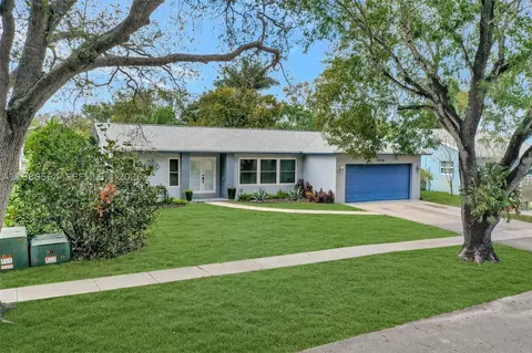 5137 SW 87th Ter, Cooper City, FL 33328