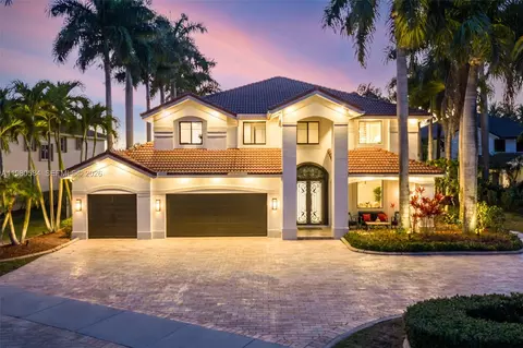 2174 Quail Roost Dr, Weston, FL 33327