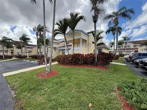 2516 SE 19th Pl #208-A, Homestead, FL 33035