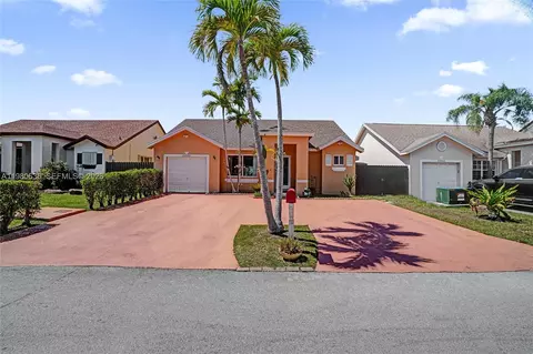 24952 SW 129th Pl, Homestead, FL 33032