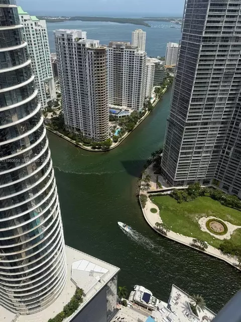 200 Biscayne Boulevard Way #4801, Miami, FL 33131